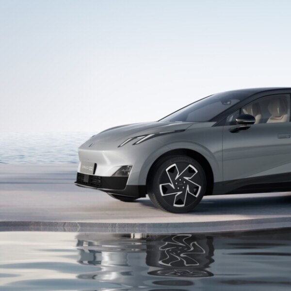 Lynk & Co 02